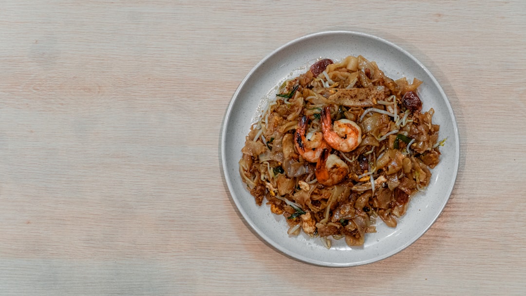 char kway teow, Singapore
